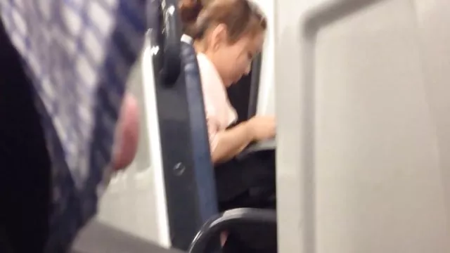 XXX hiçbir kayıt İkizler büyü! turkce konusmali sikis