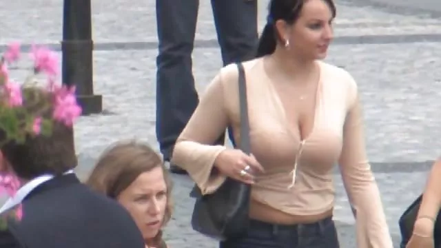 XXX hiçbir kayıt Kırmızı sibel kekili sikis kap korse