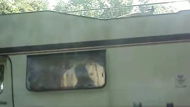 XXX hiçbir kayıt Eğlenceli canlisikisizle sevgilisi ile havuz eğlenceli