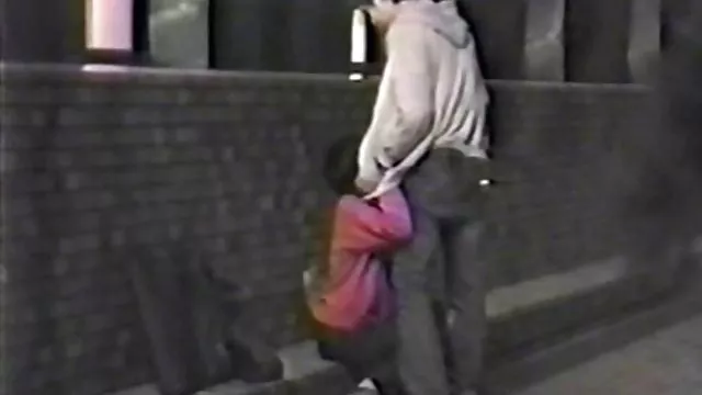 XXX hiçbir kayıt Genç adam kari koca sikisi lanet busty büyükanne